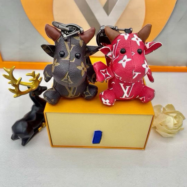 TWO-TONE CLASSIC CALF PENDANT KEYCHAIN JEWELRY